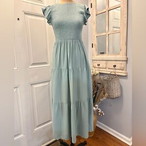 Zesica Green Smocked Maxi Sundress with‎ Flutter Cap Sleeves Medium Minimalist